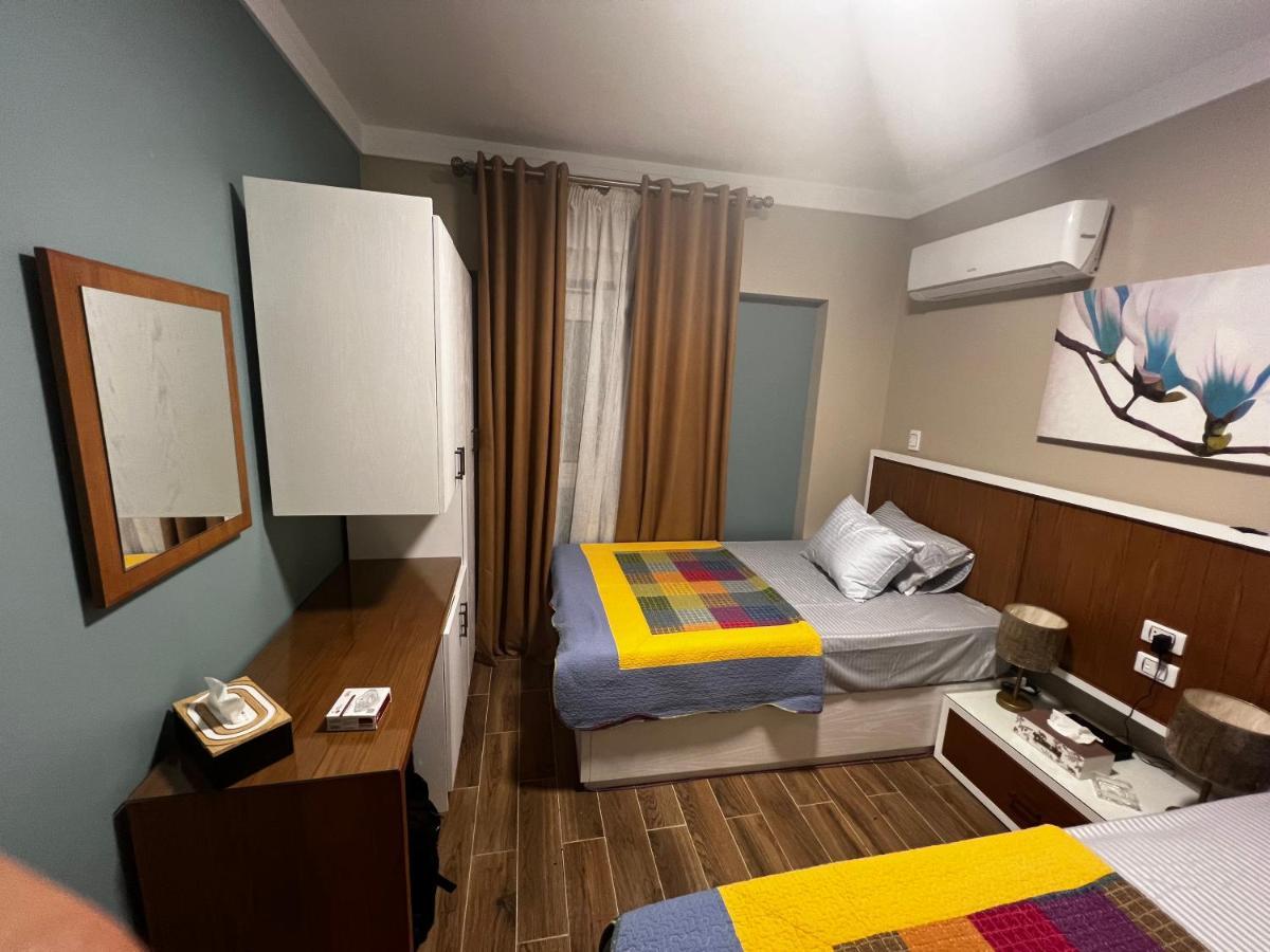 Luxury Flat With Garden And Private Entrance شقة فاخرة بحديقة و مدخل خاص Kairo Eksteriør billede