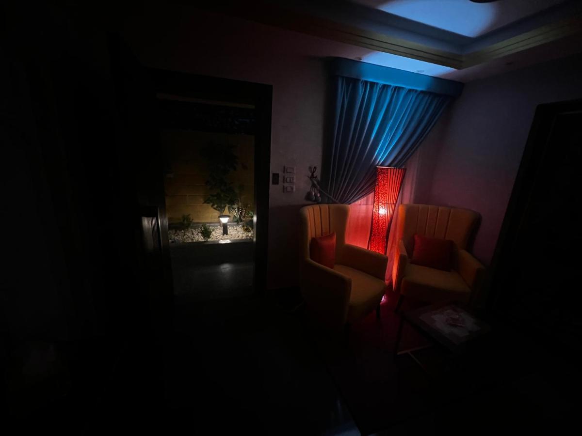 Luxury Flat With Garden And Private Entrance شقة فاخرة بحديقة و مدخل خاص Kairo Eksteriør billede
