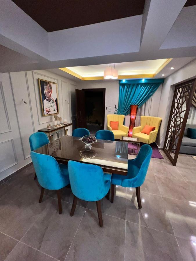 Luxury Flat With Garden And Private Entrance شقة فاخرة بحديقة و مدخل خاص Kairo Eksteriør billede