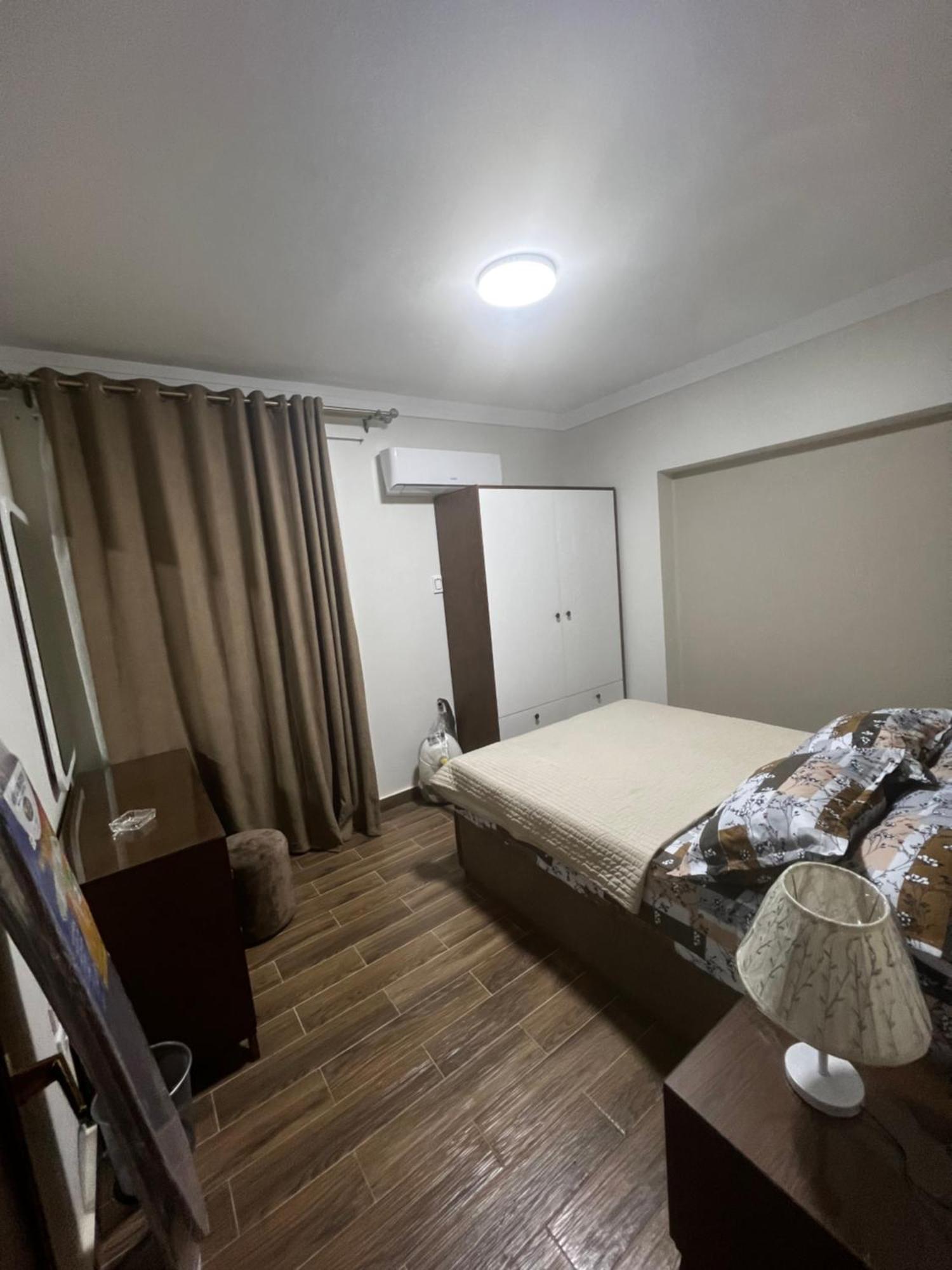 Luxury Flat With Garden And Private Entrance شقة فاخرة بحديقة و مدخل خاص Kairo Eksteriør billede